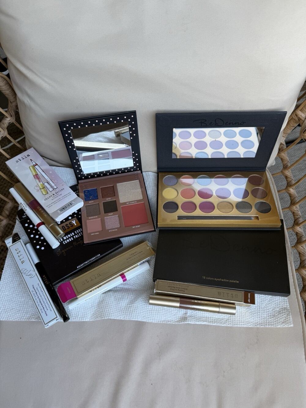 Makeup Beauty Bundle Eyes Lips Blush Face Full Size Palette Beauty Lot